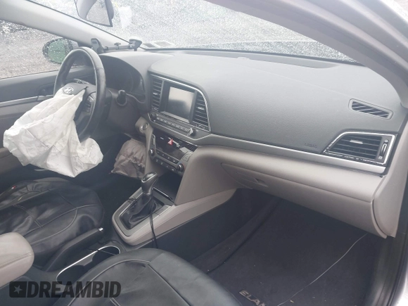 2017 Hyundai Elantra SE with VIN 5NPD84LF6HH018597, listed as a IAAI auction lot 42636028 with 82,397 mi miles and . Bid and sale history available at DreamBid. Image 5.