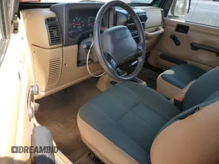 2001 Jeep Wrangler Sahara with VIN 1J4FA59S61P373670, listed as a Copart auction lot 74060614 with 176,111 mi miles and Clean Title. Bid and sale history available at carsss.com. Image 8.