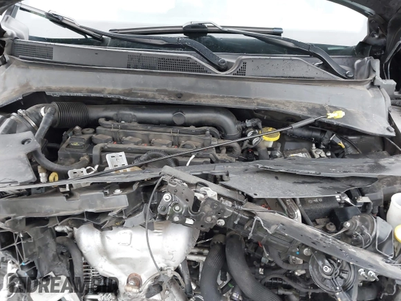 2022 Jeep Compass Latitude z VIN 3C4NJDBB2NT176163, wystawiony jako IAAI lot #42042396 z przebiegiem 174 025 mil mil oraz . Historia ofert i sprzedaży dostępna na DreamBid. Obrazek 10.