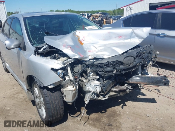 2013 Toyota Corolla L with VIN 5YFBU4EE9DP105916, listed as a IAAI auction lot 42064103 with 263,531 mi miles. Bid and sale history available at carsss.com. Image 6.