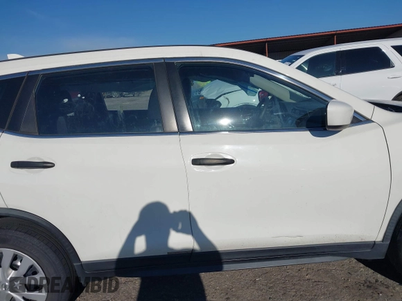 2017 Nissan Rogue SL with VIN JN8AT2MV8HW012357, listed as a IAAI auction lot 42175399 with 106,225 mi miles and . Bid and sale history available at DreamBid. Image 12.