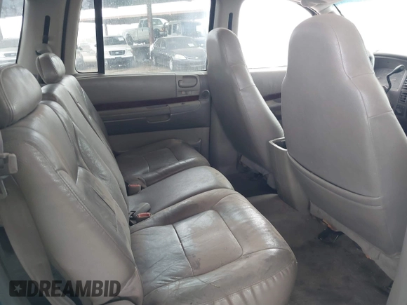 2001 Dodge Durango with VIN 1B4HS28N61F644087, listed as a IAAI auction lot 40508226 with 203,638 mi miles and . Bid and sale history available at carsss.com. Image 8.