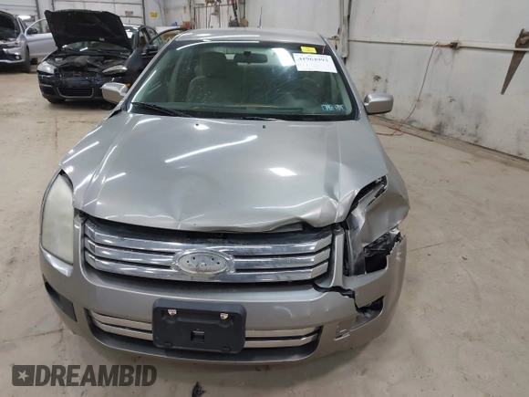 2009 Ford Fusion SE with VIN 3FAHP07159R106363, listed as a IAAI auction lot 41964993 with 167,361 mi miles. Bid and sale history available at carsss.com. Image 12.