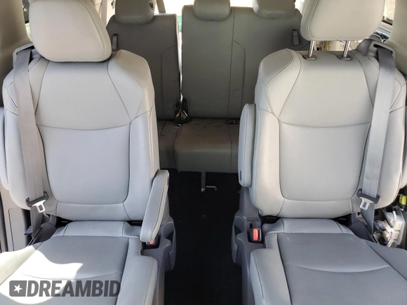 2021 Toyota Sienna XLE with VIN 5TDYSKFC6MS033078, listed as a Copart auction lot 52763265 with 59,599 mi miles and Salvage Title. Bid and sale history available at DreamBid. Image 10.