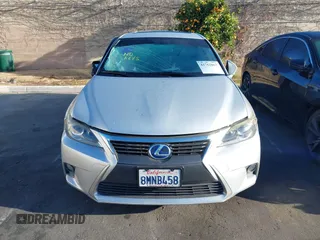 2015 Lexus CT 200h z VIN JTHKD5BH0F2219582, wystawiony jako IAAI lot #41762067 z przebiegiem Nie podano mil oraz . Historia ofert i sprzedaży dostępna na DreamBid. Obrazek 12.