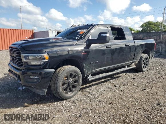 2024 Ram 2500 Laramie z VIN 3C6UR5NL5RG125812, wystawiony jako Copart lot #77317614 z przebiegiem Nie podano mil oraz Nie do naprawy • Non repairable. Historia ofert i sprzedaży dostępna na DreamBid. Obrazek 1.