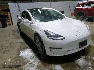 2019 Tesla Model 3 Mid Range with VIN 5YJ3E1EA5KF484449, listed as a Copart auction lot 45205375 with 80,680 mi miles and Salvage Title. Bid and sale history available at carsss.com. Image 10.