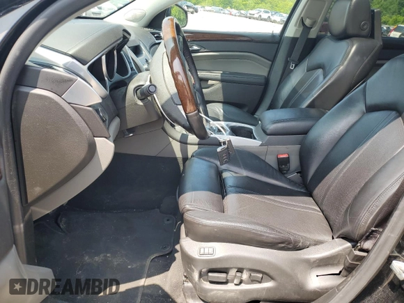 2010 Cadillac SRX Luxury Collection z VIN 3GYFNDEY5AS642087, wystawiony jako Copart lot #58380075 z przebiegiem 123 765 mil mil oraz Szkoda całkowita • Salvage title. Historia ofert i sprzedaży dostępna na DreamBid. Obrazek 7.