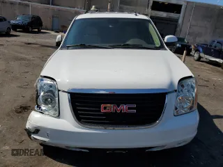 2013 GMC Yukon SLT with VIN 1GKS2CE01DR353981, listed as a Copart auction lot 67356704 with 113,046 mi miles and Salvage Title. Bid and sale history available at carsss.com. Image 5.
