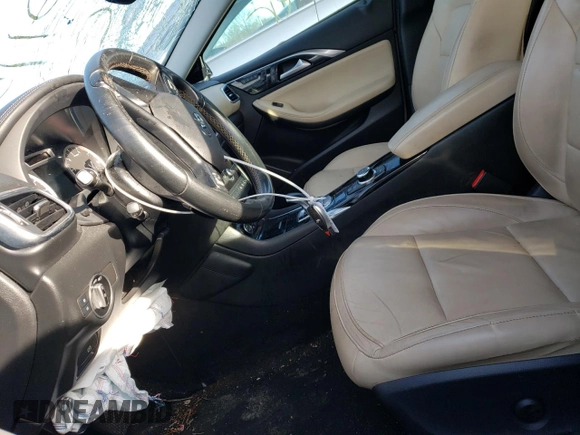 2017 Infiniti QX30 Luxury with VIN SJKCH5CRXHA017226, listed as a Copart auction lot 40426084 with 0 mi miles. Bid and sale history available at carsss.com. Image 7.