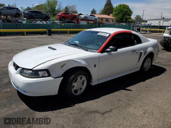 2000 Ford Mustang z VIN 1FAFP4045YF302687, wystawiony jako Copart lot #58044485 z przebiegiem 191 961 mil mil oraz Szkoda całkowita • Salvage title. Historia ofert i sprzedaży dostępna na DreamBid. Obrazek 1.