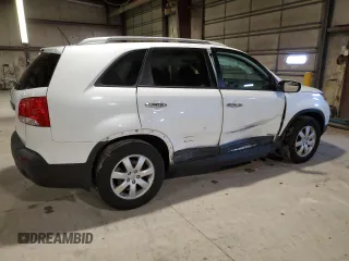 2012 Kia Sorento LX with VIN 5XYKTDA24CG218948, listed as a Copart auction lot 48046135 with 84,644 mi miles and Salvage Title. Bid and sale history available at carsss.com. Image 3.