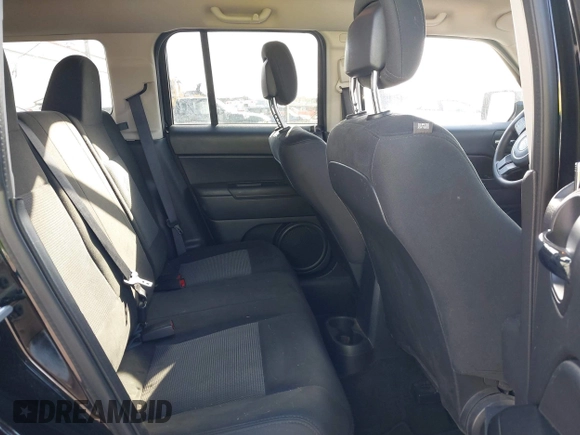 2015 Jeep Patriot Sport with VIN 1C4NJRBB1FD357579, listed as a IAAI auction lot 41966063 with 165,722 mi miles and . Bid and sale history available at carsss.com. Image 8.