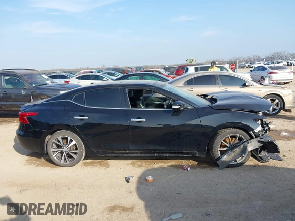 2016 Nissan Maxima 3.5 SV with VIN 1N4AA6APXGC404129, listed as a IAAI auction lot 41511017 with 143,428 mi miles. Bid and sale history available at carsss.com. Image 13.