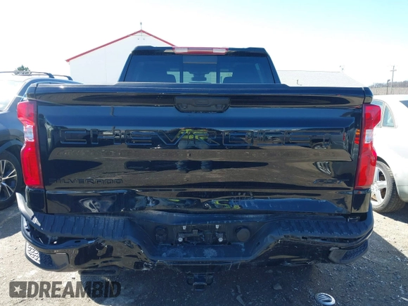 2024 Chevrolet Silverado 1500 RST with VIN 1GCUDEE82RZ343368, listed as a IAAI auction lot 41853257 with 11,410 mi miles. Bid and sale history available at carsss.com. Image 16.