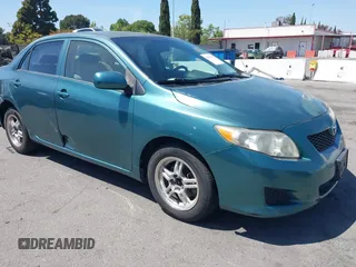 2009 Toyota Corolla with VIN 1NXBU40E39Z047881, listed as a IAAI auction lot 42078719 with 204,258 mi miles. Bid and sale history available at carsss.com. Image 1.
