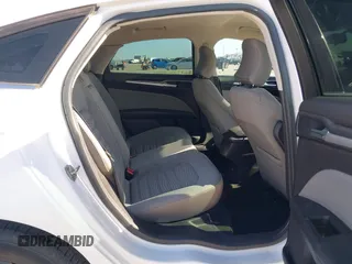 2016 Ford Fusion S with VIN 3FA6P0G7XGR302551, listed as a IAAI auction lot 41847453 with 99,058 mi miles. Bid and sale history available at carsss.com. Image 8.