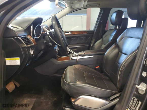 2014 Mercedes-Benz GL-Class GL 550 with VIN 4JGDF7DEXEA315223, listed as a Copart auction lot 47924695 with 162,852 mi miles and Clean Title. Bid and sale history available at carsss.com. Image 7.