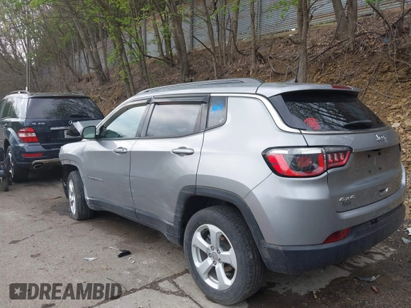 2020 Jeep Compass Latitude с VIN 3C4NJDBB7LT240789, выставлен на аукционе IAAI как лот 42158752 с пробегом 37 403 миль миль и . История ставок и продаж доступна на DreamBid. Изображение 3.