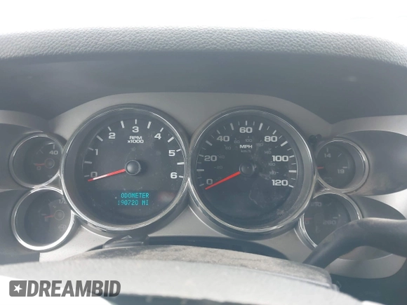 2010 Chevrolet Silverado 1500 LT with VIN 1GCSCSE09AZ206340, listed as a IAAI auction lot 41821309 with 190,720 mi miles and . Bid and sale history available at DreamBid. Image 7.