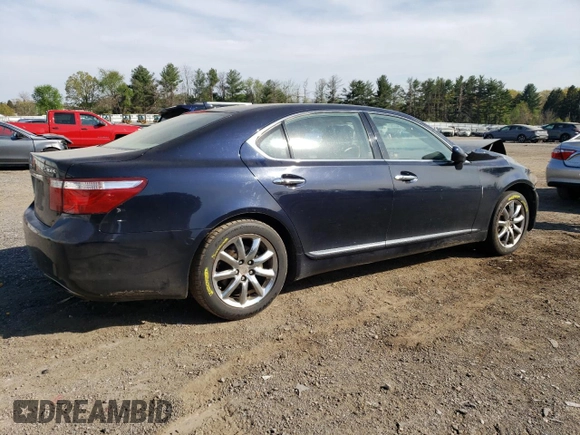 2008 Lexus LS 460 LWB with VIN JTHGL46FX85027700, listed as a Copart auction lot 54122595 with 198,182 mi miles and Salvage Title. Bid and sale history available at carsss.com. Image 3.
