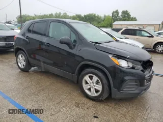 2020 Chevrolet Trax LS z VIN 3GNCJKSB8LL296338, wystawiony jako Copart lot #59176485 z przebiegiem 75 065 mil mil oraz Szkoda całkowita • Salvage title. Historia ofert i sprzedaży dostępna na DreamBid. Obrazek 4.