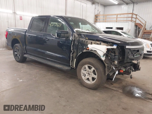 2023 Ford F-150 Lightning Pro with VIN 1FTVW1EL4PWG22900, listed as a IAAI auction lot 42139391 with 6,569 mi miles and . Bid and sale history available at DreamBid. Image 1.