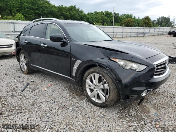 2014 Infiniti QX70 with VIN JN8CS1MW0EM413360, listed as a Copart auction lot 56853934 with 242,661 mi miles and Clean Title. Bid and sale history available at carsss.com. Image 4.