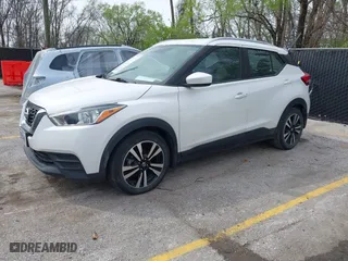 2020 Nissan Kicks SV with VIN 3N1CP5CVXLL545498, listed as a IAAI auction lot 41940641 with 74,554 mi miles. Bid and sale history available at carsss.com. Image 18.