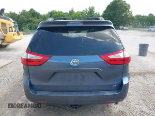 2015 Toyota Sienna LE AAS with VIN 5TDKK3DCXFS624984, listed as a IAAI auction lot 42560632 with 169,034 mi miles and . Bid and sale history available at DreamBid. Image 17.