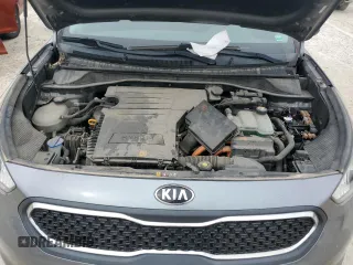2017 Kia Niro LX with VIN KNDCB3LCXH5051079, listed as a Copart auction lot 52254635 with 169,963 mi miles and Clean Title. Bid and sale history available at carsss.com. Image 12.