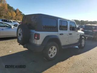 2022 Jeep Wrangler Unlimited Sport S with VIN 1C4HJXDG5NW239967, listed as a Copart auction lot 82288754 with 65,568 mi miles and Salvage Title. Bid and sale history available at carsss.com. Image 3.