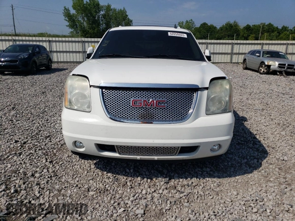 2012 GMC Yukon Denali with VIN 1GKS1EEF1CR313188, listed as a Copart auction lot 60950603 with 146,129 mi miles and Non Repairable. Bid and sale history available at carsss.com. Image 5.