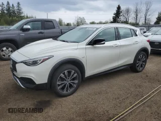 2018 Infiniti QX30 Premium z VIN SJKCH5CR9JA047937, wystawiony jako Copart lot #56475755 z przebiegiem 124 011 mil mil oraz Czysty tytuł • Clean title. Historia ofert i sprzedaży dostępna na DreamBid. Obrazek 1.