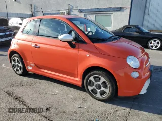2015 FIAT 500e with VIN 3C3CFFGE5FT598098, listed as a Copart auction lot 43795935 with 73,752 mi miles and Salvage Title. Bid and sale history available at carsss.com. Image 4.