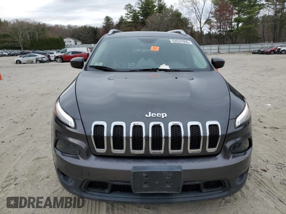 2014 Jeep Cherokee Latitude with VIN 1C4PJLCB4EW323899, listed as a Copart auction lot 53537055 with 86,932 mi miles and Clean Title. Bid and sale history available at carsss.com. Image 5.