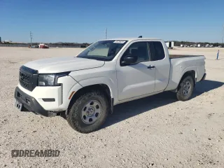 2022 Nissan Frontier S with VIN 1N6ED1CM2NN639034, listed as a Copart auction lot 86236854 with 111,371 mi miles and Clean Title. Bid and sale history available at carsss.com. Image 1.