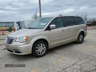 2015 Chrysler Town & Country Limited Platinum with VIN 2C4RC1GGXFR663050, listed as a Copart auction lot 51979195 with 223,330 mi miles and Clean Title. Bid and sale history available at carsss.com. Image 1.