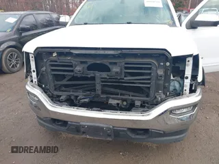 2017 GMC Sierra 1500 SLE z VIN 1GTV2MEC0HZ311932, wystawiony jako IAAI lot #40888769 z przebiegiem 72 676 mil mil oraz . Historia ofert i sprzedaży dostępna na DreamBid. Obrazek 6.