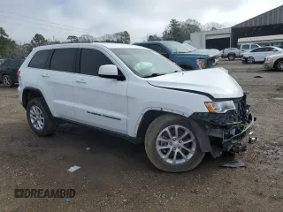 2022 Jeep Grand Cherokee Laredo E with VIN 1C4RJFAG0NC124987, listed as a Copart auction lot 46229435 with 43,786 mi miles and Salvage title. Bid and sale history available at DreamBid. Image 4.