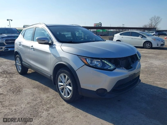 2018 Nissan Rogue Sport SV with VIN JN1BJ1CP4JW107378, listed as a IAAI auction lot 41519648 with 88,585 mi miles. Bid and sale history available at carsss.com. Image 1.
