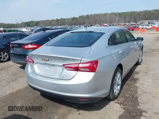2022 Chevrolet Malibu LT with VIN 1G1ZD5STXNF122152, listed as a IAAI auction lot 41807908 with 70,251 mi miles and . Bid and sale history available at DreamBid. Image 4.