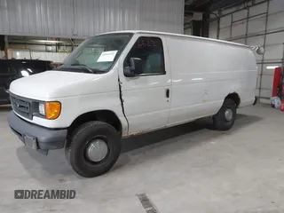 2006 Ford Econoline Cargo Recreational with VIN 1FTSS34P96HB18179, listed as a IAAI auction lot 42016522 with 155,499 mi miles. Bid and sale history available at carsss.com. Image 2.