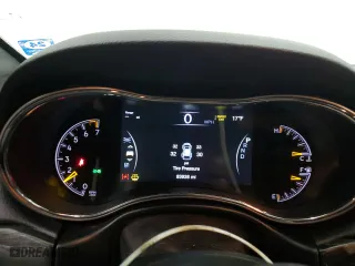 2019 Jeep Grand Cherokee Trailhawk with VIN 1C4RJFLG0KC781894, listed as a Copart auction lot 44810955 with 83,938 mi miles and Salvage Title. Bid and sale history available at carsss.com. Image 9.