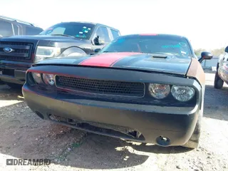 2014 Dodge Challenger SXT with VIN 2C3CDYAG8EH140008, listed as a IAAI auction lot 41437068 with 157,629 mi miles. Bid and sale history available at carsss.com. Image 6.