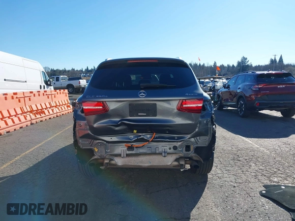 2019 Mercedes-Benz GLC 350e z VIN WDC0G5EB7KF619675, wystawiony jako IAAI lot #41549918 z przebiegiem 51 596 mil mil oraz . Historia ofert i sprzedaży dostępna na DreamBid. Obrazek 17.