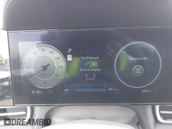 2025 Hyundai Elantra SEL Convenience with VIN KMHLS4DG5SU968429, listed as a IAAI auction lot 42225493 with 3,989 mi miles and . Bid and sale history available at DreamBid. Image 7.