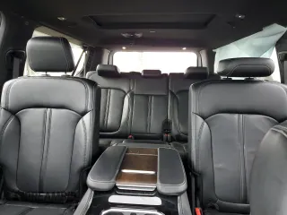 2024 Jeep Grand Wagoneer с VIN 1C4SJSEP4RS109943, выставлен на аукционе Copart как лот 53230095 с пробегом 27 251 миль миль и Списание • Salvage title. История ставок и продаж доступна на DreamBid. Изображение 10.