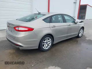 2015 Ford Fusion SE with VIN 3FA6P0H79FR196350, listed as a IAAI auction lot 41582144 with 118,167 mi miles. Bid and sale history available at carsss.com. Image 4.