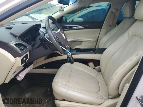 2014 Lincoln MKZ Hybrid z VIN 3LN6L2LU2ER816576, wystawiony jako Copart lot #57030235 z przebiegiem 221 863 mil mil oraz Szkoda całkowita • Salvage title. Historia ofert i sprzedaży dostępna na DreamBid. Obrazek 7.